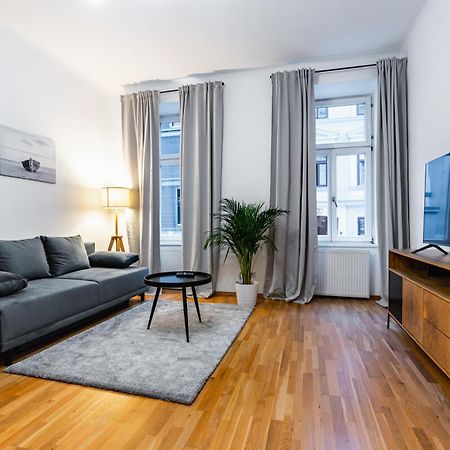 Spacious 3-Room Apt. 15 Min To The City Center Βιέννη Εξωτερικό φωτογραφία