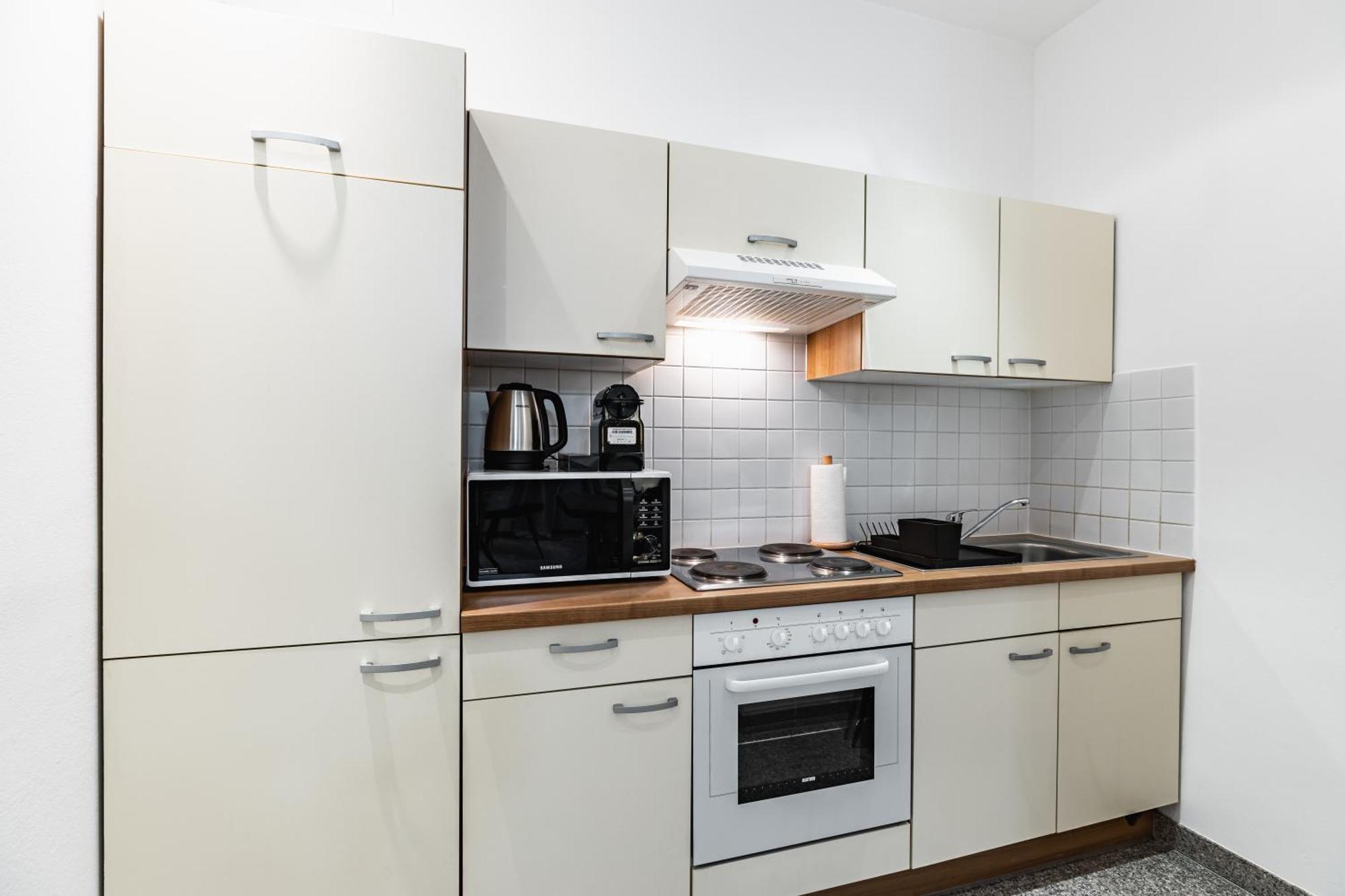 Spacious 3-Room Apt. 15 Min To The City Center Βιέννη Εξωτερικό φωτογραφία